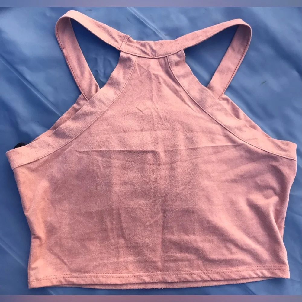 NWOT Charlotte Russe Pastel Pink Faux Suede Tasseled Front Crop Top - M - Picture 5 of 7